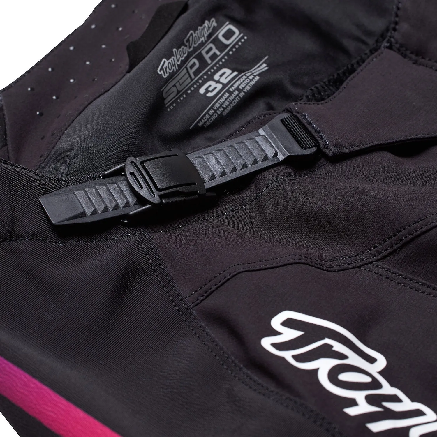 Troy Lee Designs SE Pro pantaloni moto neri Pinned