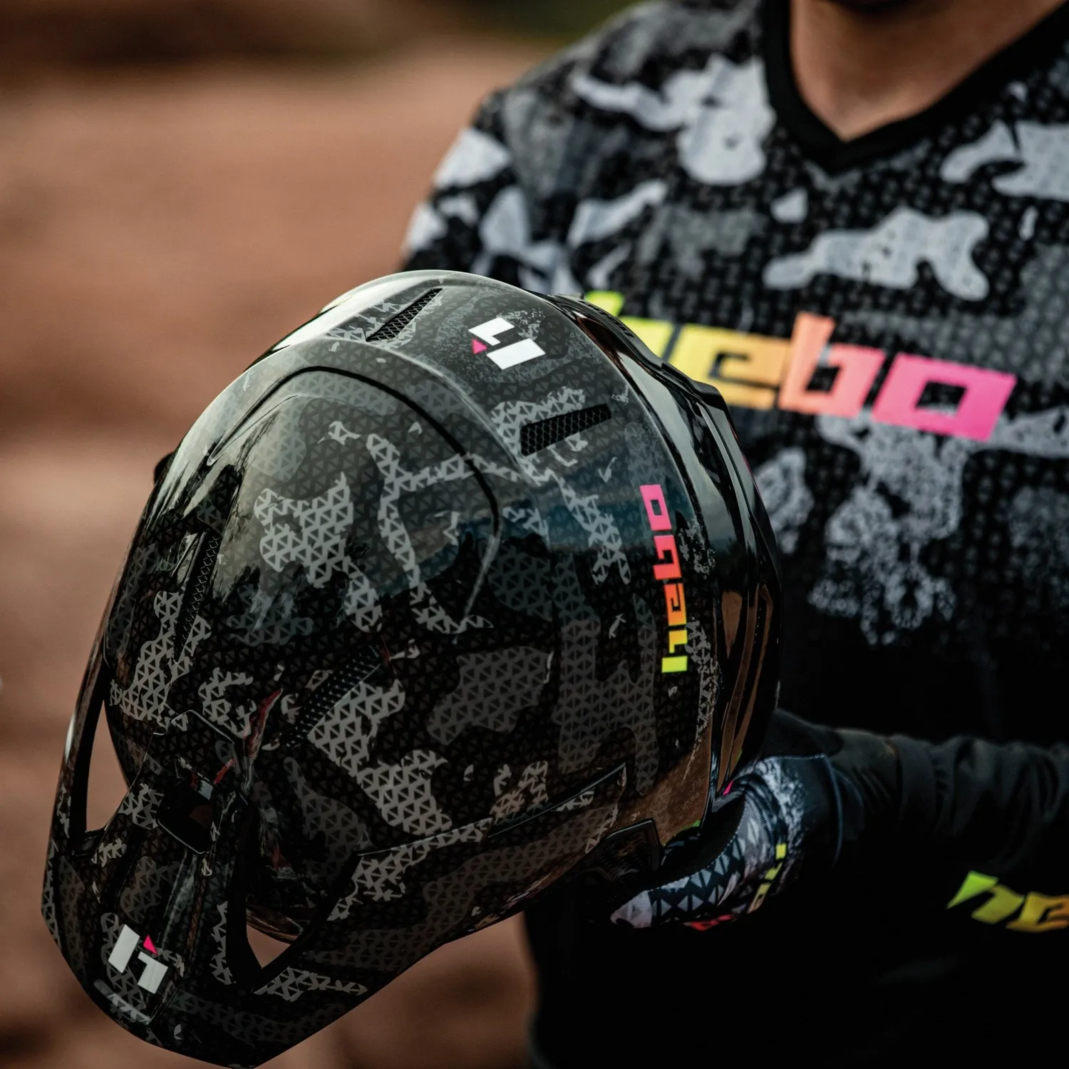 Hebo Zone Pro Camo casco trial omologato