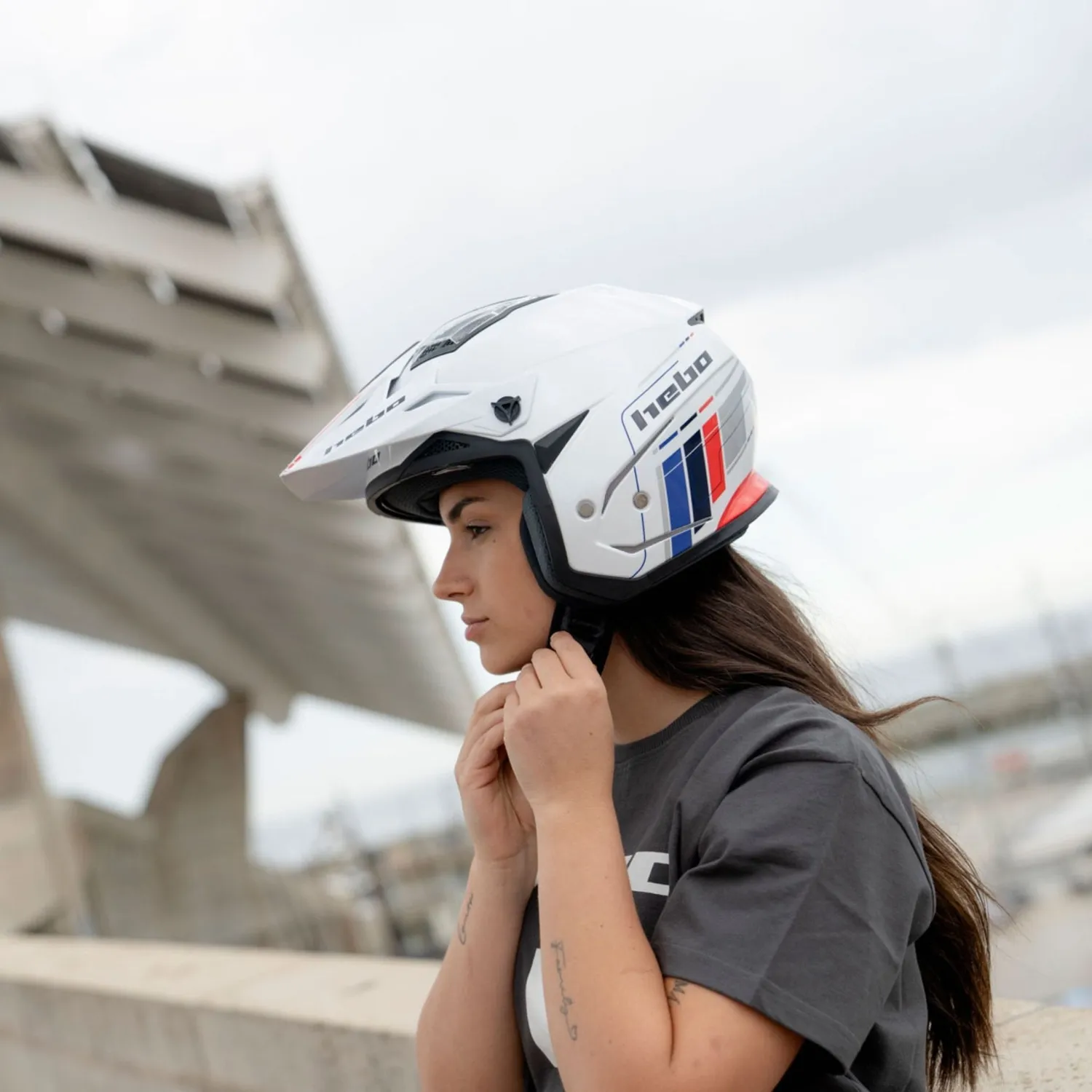 Hebo Zone 5 casco trial bianco ECE 22-06