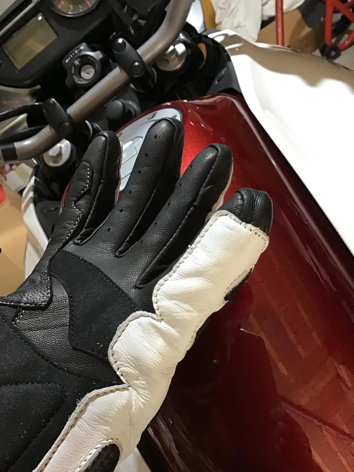 Bi Esse guanti moto pelle racing protezioni rigide
