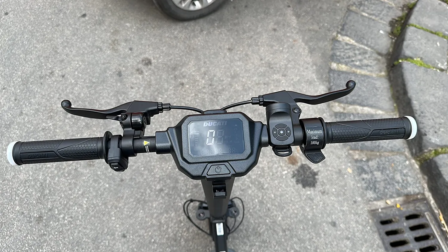 Ducati Pro-II Evo Advanced Safety Monopattino Elettrico 40 Km