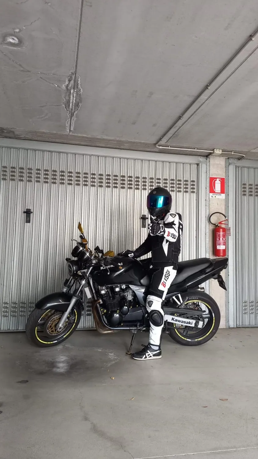 Bi Esse Tuta Moto Pelle 2 Pezzi Divisibile con Titanio