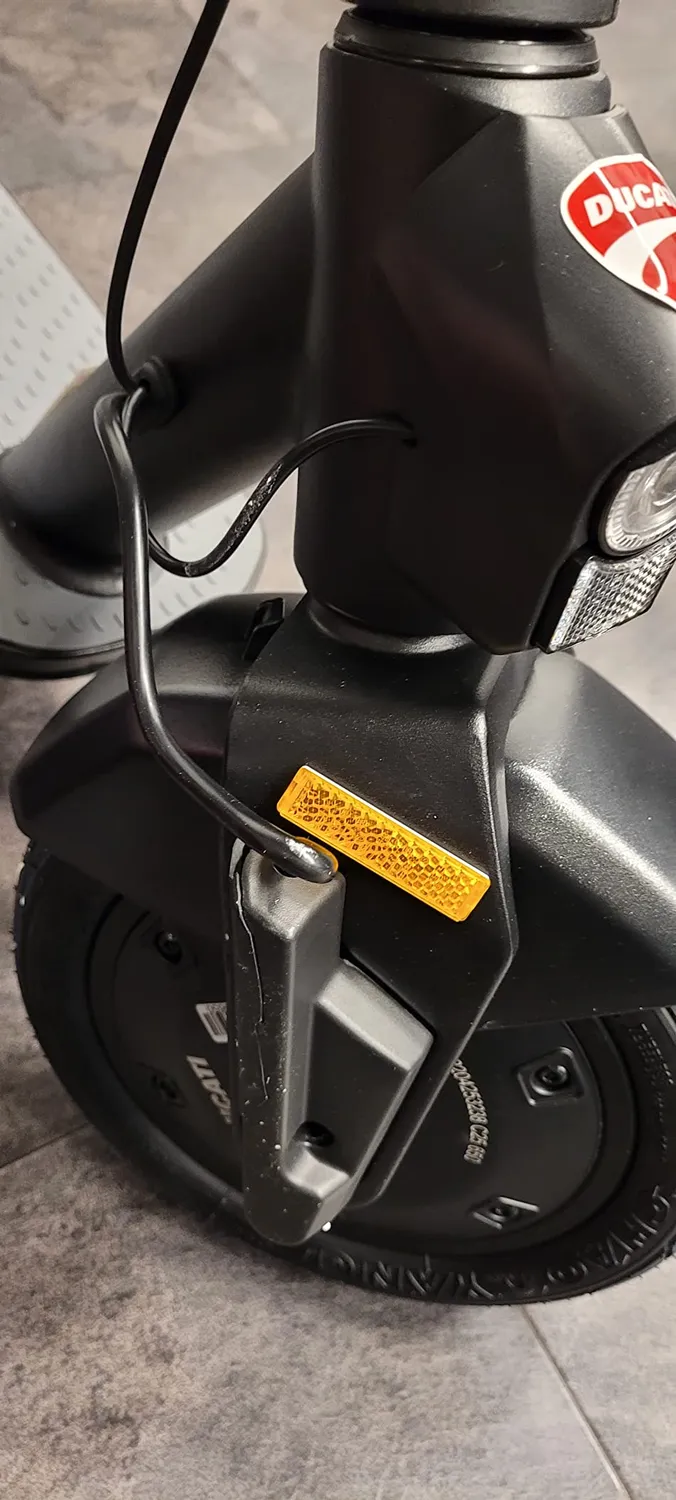 Ducati Pro-II Plus monopattino elettrico 350W ruote 10"