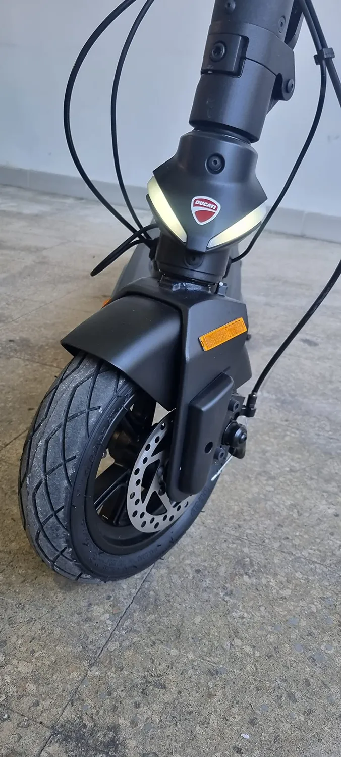 Ducati Pro-III monopattino elettrico 350W nero