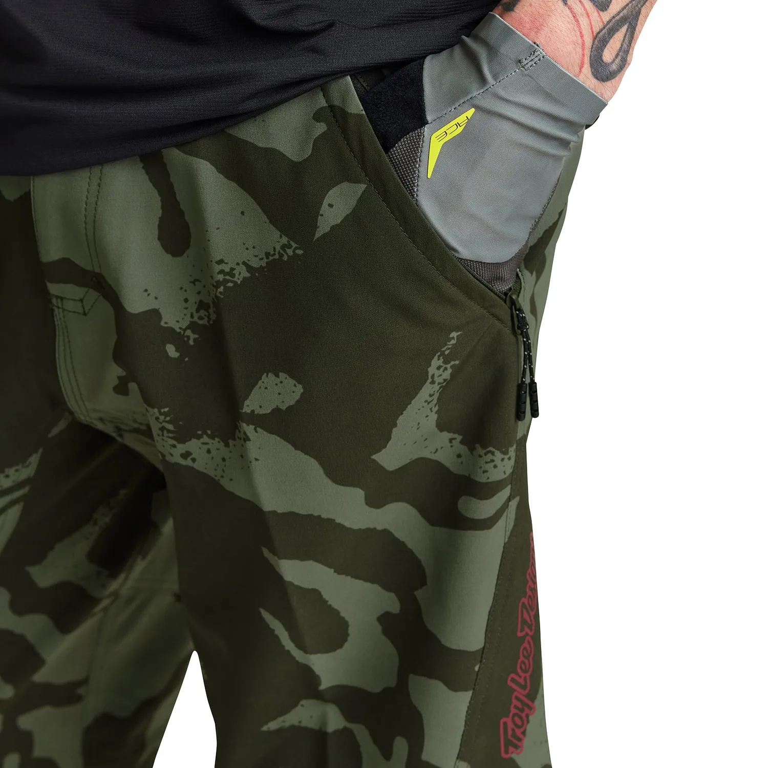 Troy Lee Designs Skyline Short pantaloncini MTB Olive con fondello
