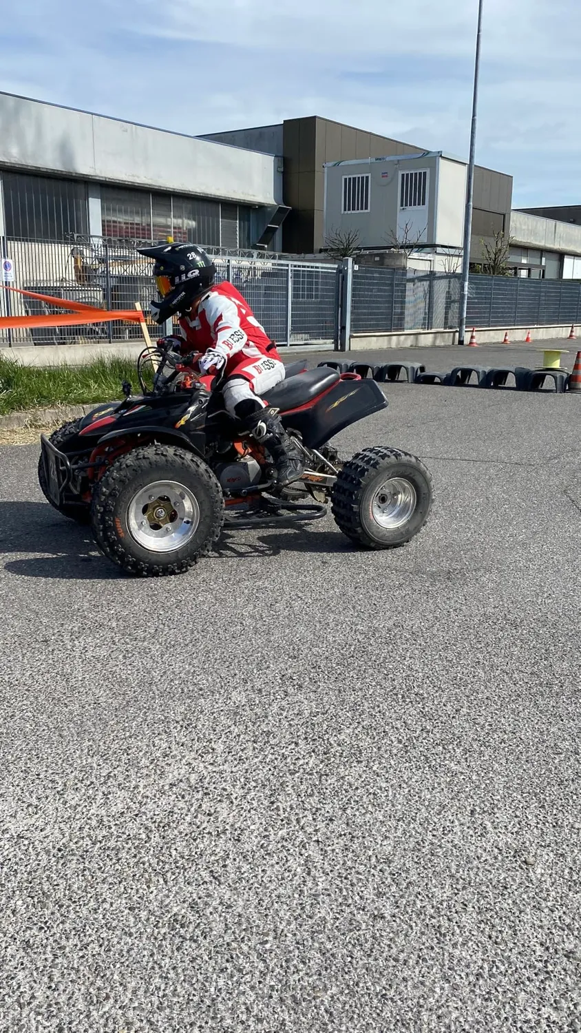 Bi Esse tuta minimoto bambino pelle protezioni complete