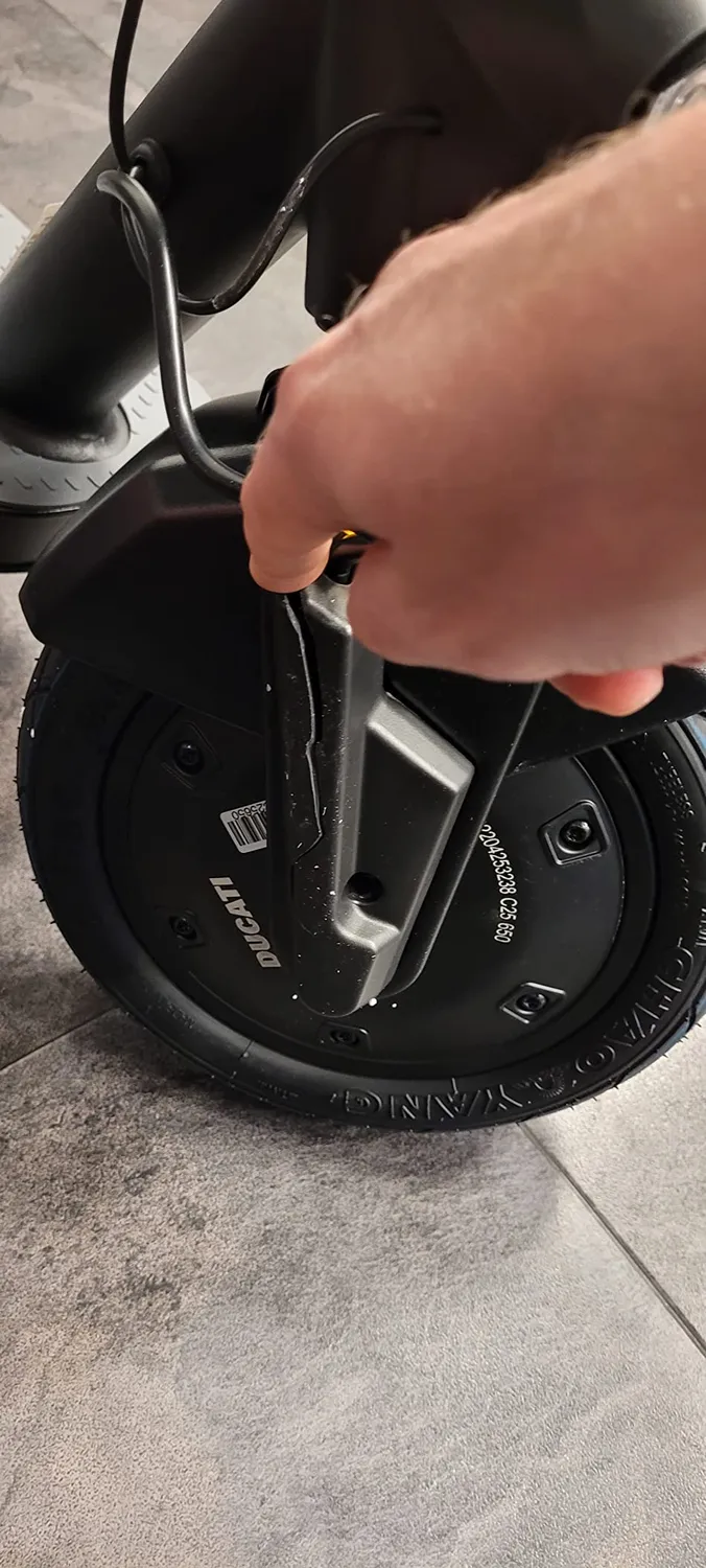 Ducati Pro-II Plus monopattino elettrico 350W ruote 10"