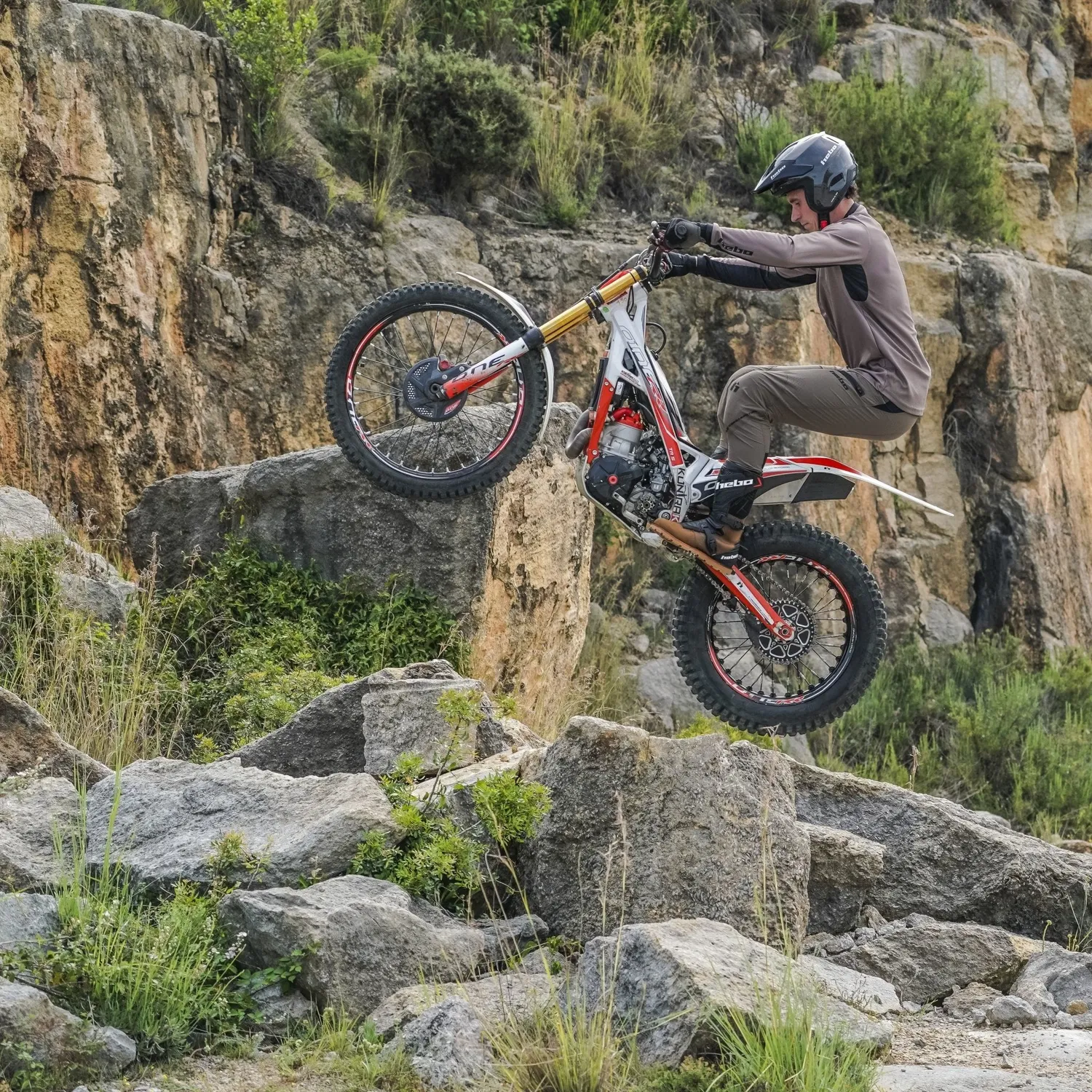 Hebo Tech HE3250M pantaloni trial marroni protettivi